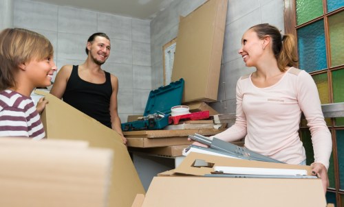 Removal team planning a local move in Hampton Hill