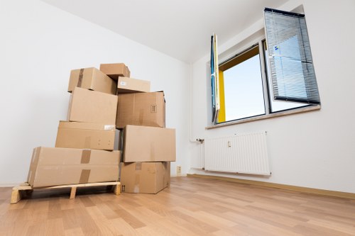 Moving day preparation in a Hampton Hill residential street